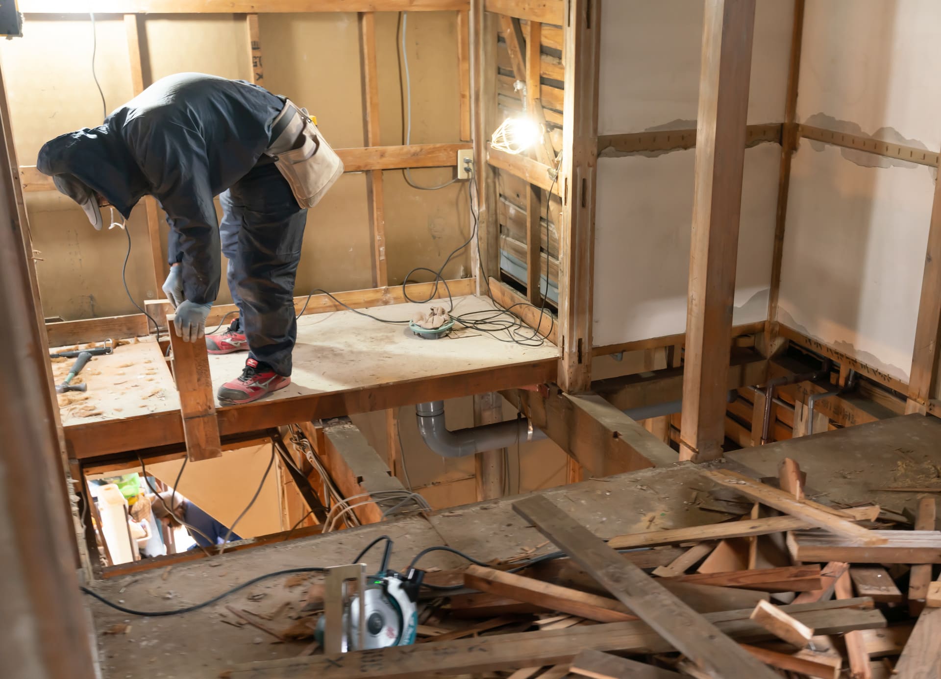 内装解体における養生と安全管理の徹底